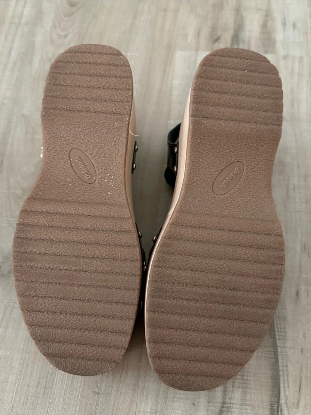 Dr. Scholl’s Women’s Black Platform Sandals with Ankle Strap, Size 9